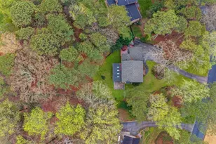 1942 Musket Ct, Smoke Rise, GA 30087 - Photo 3