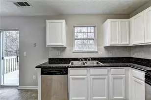 960 Melrose Park Pl, Lawrenceville, GA 30044 - Photo 11