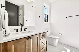 4855 Kitty Hawk Dr, Atlanta, GA 30342 - Photo 33