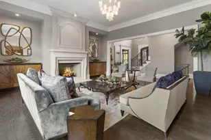 439 Tara Trail, Sandy Springs, GA 30327 - Photo 9