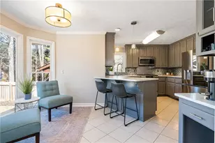 11190 Surrey Park Trail, Johns Creek, GA 30097 - Photo 23