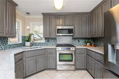 11190 Surrey Park Trail, Johns Creek, GA 30097 - Photo 21