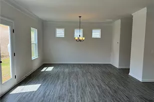 423 Perth St, Cartersville, GA 30121 - Photo 9