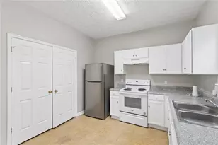 6097 Camden Forrest Cove, Riverdale, GA 30296 - Photo 9