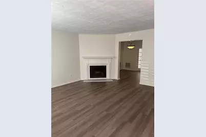 2907 Queen Anne Court, Atlanta, GA 30350 - Photo 3