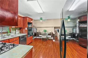 656 Cheviot Dr, Decatur, GA 30032 - Photo 13