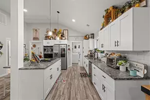 262 Bowdon St, Tallapoosa, GA 30176 - Photo 15