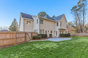 711 Chattahoochee Pl, Gainesville, GA 30506 - Photo 5