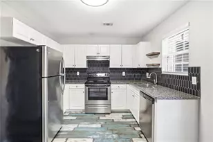 103 Lilli Ln, Woodstock, GA 30188 - Photo 11