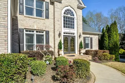 515 Hillcrest View Drive NE, Suwanee, GA 30024 - Photo 15