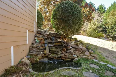 515 Hillcrest View Drive NE, Suwanee, GA 30024 - Photo 85