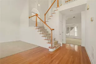 4652 Dandelion Cir NE, Marietta, GA 30067 - Photo 3