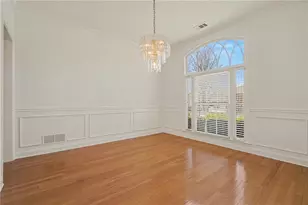 4652 Dandelion Cir NE, Marietta, GA 30067 - Photo 5