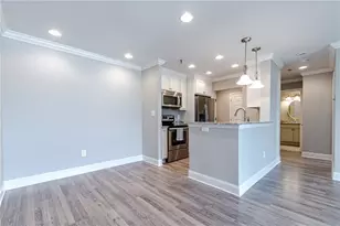 300 Johnson Ferry Rd, Atlanta, GA 30328 - Photo 15