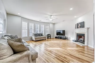 2934 Wintercrest Drive, Dunwoody, GA 30360 - Photo 5