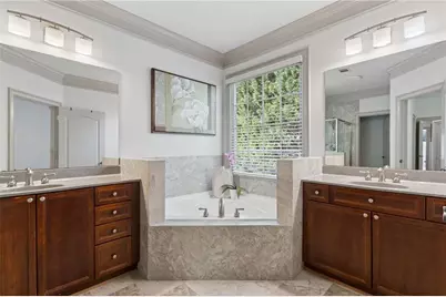 941 Persimmon Point, Atlanta, GA 30328 - Photo 13