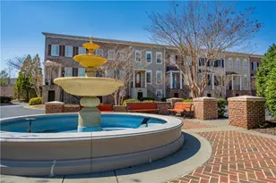 941 Persimmon Point, Atlanta, GA 30328 - Photo 23