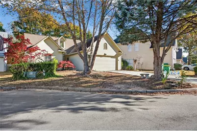 225 Morton Creek Cir, Johns Creek, GA 30022 - Photo 3