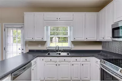 215 Watershed Way, Fayetteville, GA 30215 - Photo 15