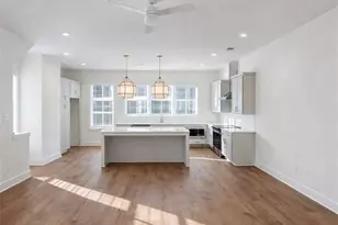 2640 N Mackintosh Ct, Brookhaven, GA 30319 - Photo 3