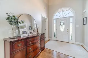 781 Templeton Dr, Loganville, GA 30052 - Photo 5