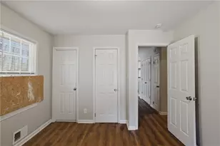296 Bromack Dr SE, Atlanta, GA 30315 - Photo 15