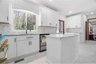 3091 Brookview Road SE, Marietta, GA 30067 - Photo 9