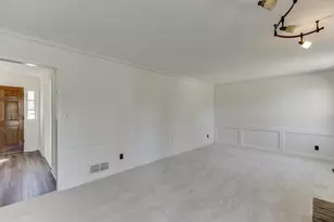 4271 Westminster Dr, Snellville, GA 30039 - Photo 13