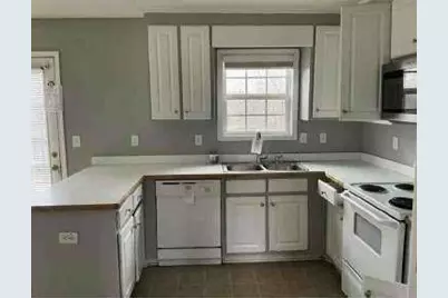 5374 Crown Oaks Drive, Lula, GA 30554 - Photo 7