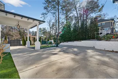 1812 Wellbourne Drive NE, Atlanta, GA 30324 - Photo 13