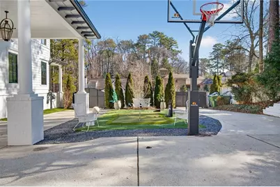 1812 Wellbourne Drive NE, Atlanta, GA 30324 - Photo 15