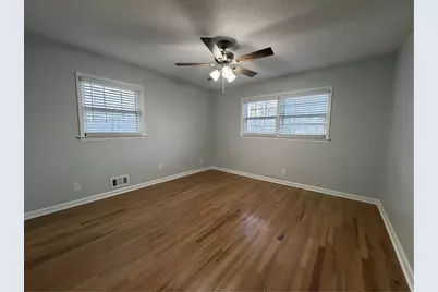 501 Little John Drive NW, Lilburn, GA 30047 - Photo 15