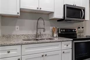 301 Cochin Dr, Woodstock, GA 30188 - Photo 35