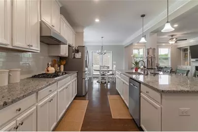 301 Cochin Drive, Woodstock, GA 30188 - Photo 3