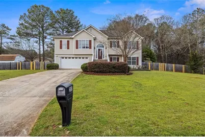 285 Chestnut Drive, Covington, GA 30016 - Photo 1