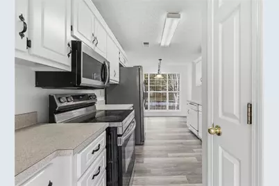 285 Chestnut Drive, Covington, GA 30016 - Photo 7