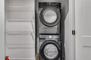 1273 Longreen Ter NW, Atlanta, GA 30318 - Photo 35