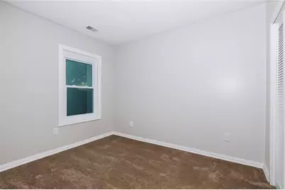 1056 Grant Way SE, Atlanta, GA 30315 - Photo 9