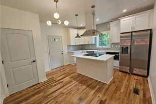 1497 Elizabeth Ln, East Point, GA 30344 - Photo 7