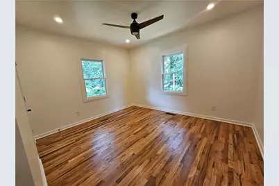 1497 Elizabeth Lane, East Point, GA 30344 - Photo 23