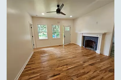 1497 Elizabeth Lane, East Point, GA 30344 - Photo 5