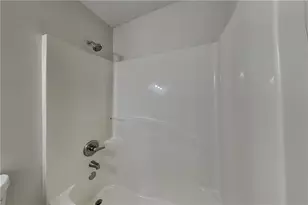 4642 Devencrest Ln, Buford, GA 30519 - Photo 17