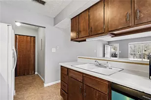 2571 Stratford Ln, Morrow, GA 30260 - Photo 15