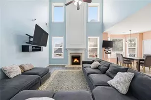 6703 Blantyre Blvd, Stone Mountain, GA 30087 - Photo 11