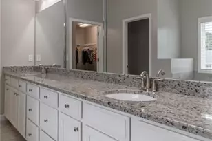 301 Cochin Dr, Woodstock, GA 30188 - Photo 19