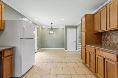 2985 Dodson Drive, East Point, GA 30344 - Photo 9