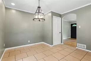 2985 Dodson Dr, East Point, GA 30344 - Photo 15