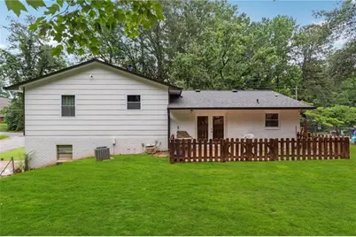 2985 Dodson Drive, East Point, GA 30344 - Photo 25