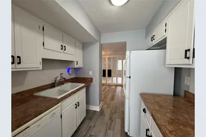 2912 Torreya Way SE, Marietta, GA 30067 - Photo 9