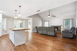 15 Beaverdam Ln, Covington, GA 30016 - Photo 5